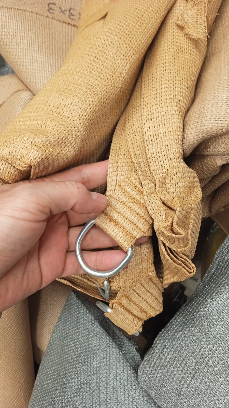 Toldo Vela p/ sombra viento c/ Uv - 4*4 Cuadrado Beige Toldo Vela p/ sombra viento c/ Uv - 4*4 Cuadrado Beige