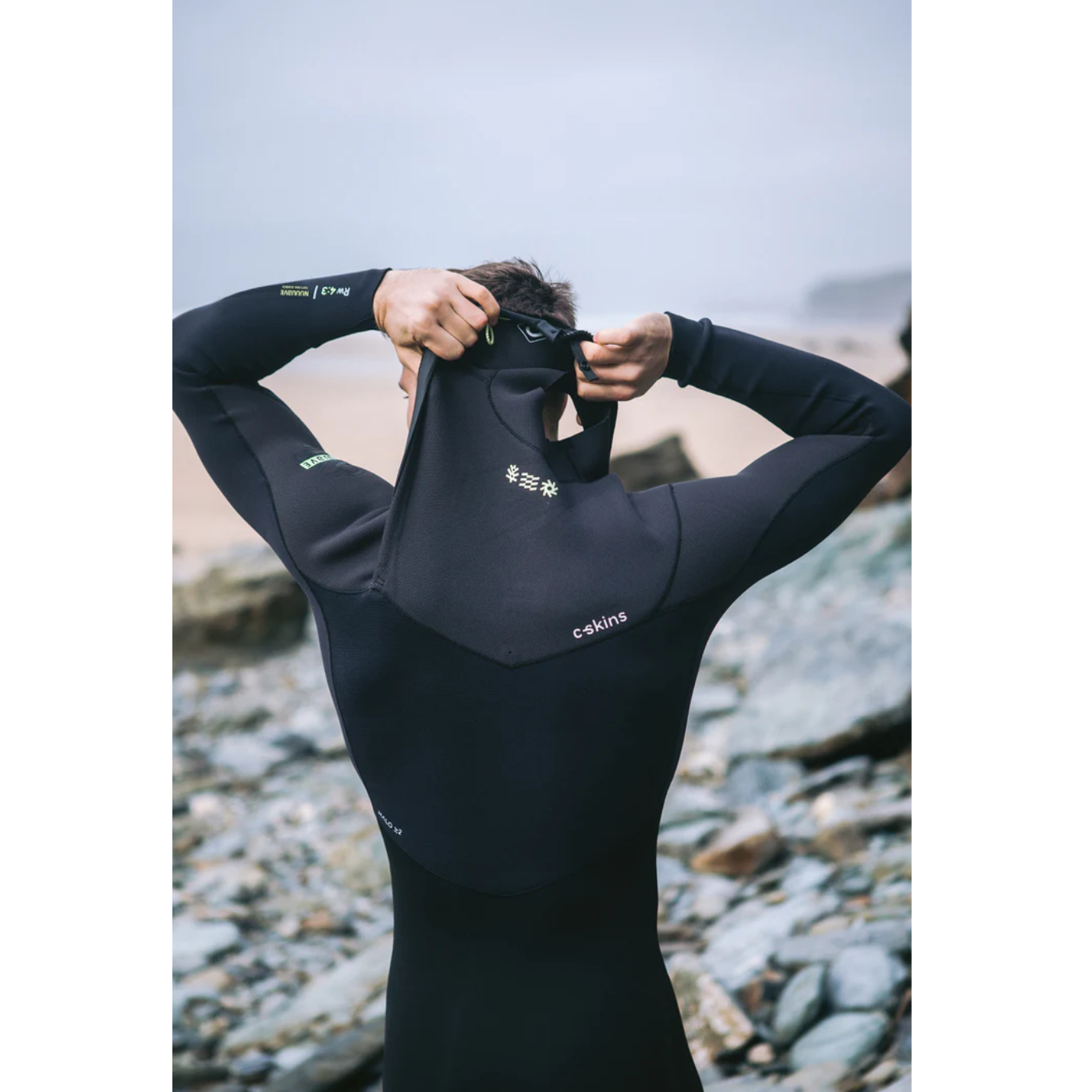 TRAJE DE NEOPRENO CON CREMALLERA EN PECHO REWIRED 4:3 HOMBRE TRAJE DE NEOPRENO CON CREMALLERA EN PECHO REWIRED 4:3 HOMBRE