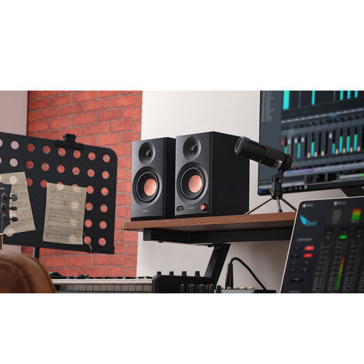 Parlantes Edifier MR3 de estudio blancos bluetooth
