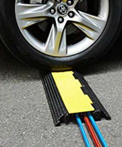 Protector de cables 3 canales 9.10x50x7 - Seguridad Vial