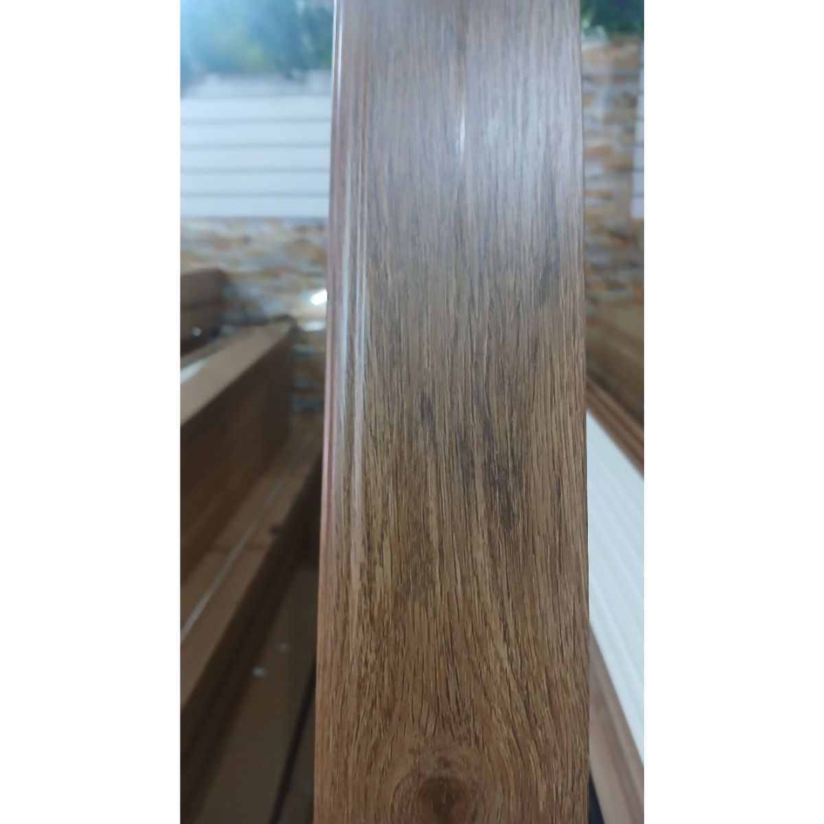 Zócalo SPC 05005 Símil Madera Blanco 2,40m Resistente al Agu